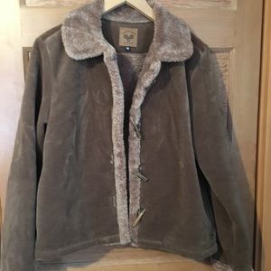 Sherpa jacket with antler buttons